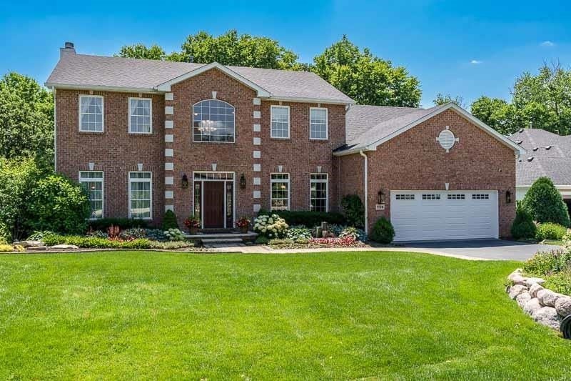 Luxury at its finest! This stunning, completely updated and - photo 2