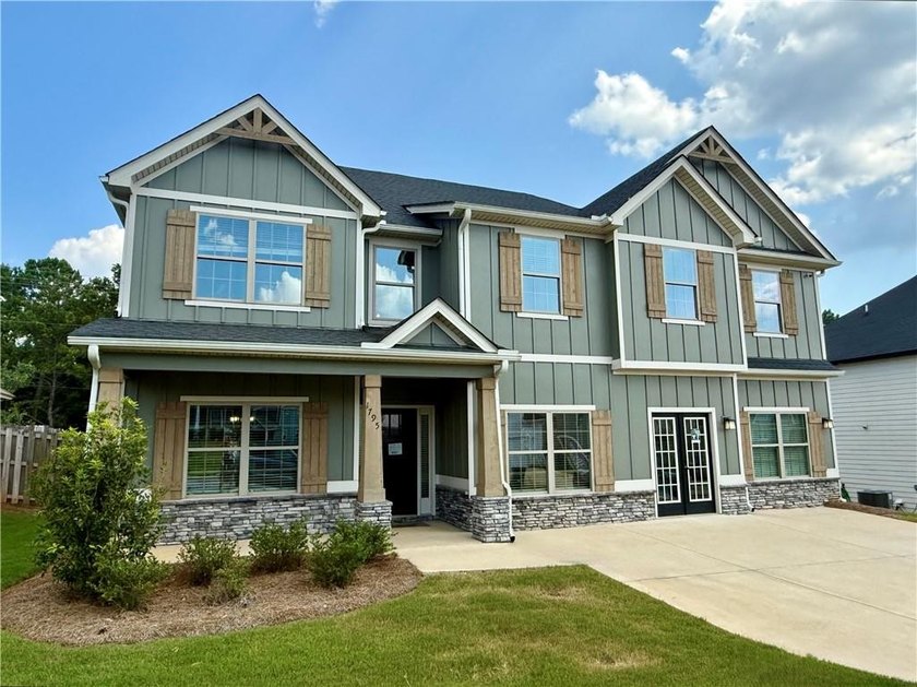 Welcome to The Haven at Plainsman Lake, in Auburn, AL, where - photo 2