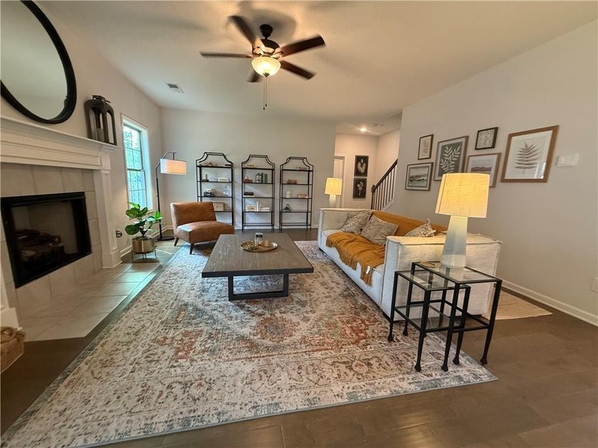 Welcome to The Haven at Plainsman Lake, in Auburn, AL, where - photo 7