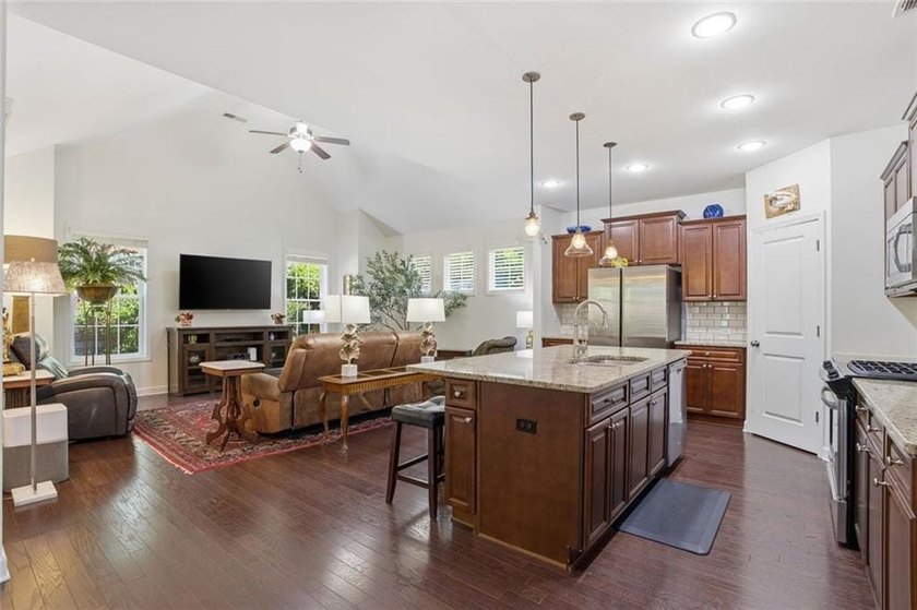 Welcome to 216 Providence Lane in the popular River Green - photo 35