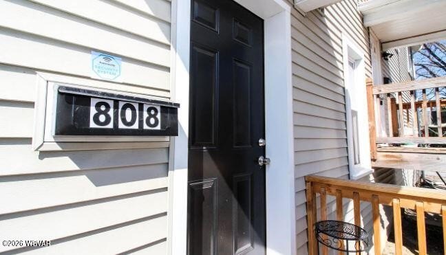 Looking to grow your investment portfolio? This well-maintained - photo 7