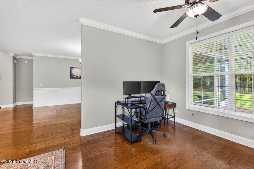 Beautiful 4-bedroom home in sought-after Carriage Gate - photo 20