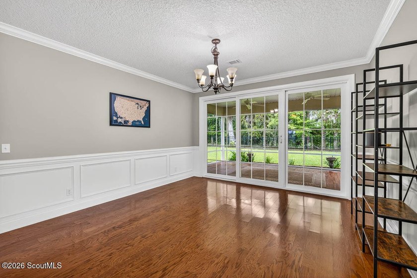 Beautiful 4-bedroom home in sought-after Carriage Gate - photo 21