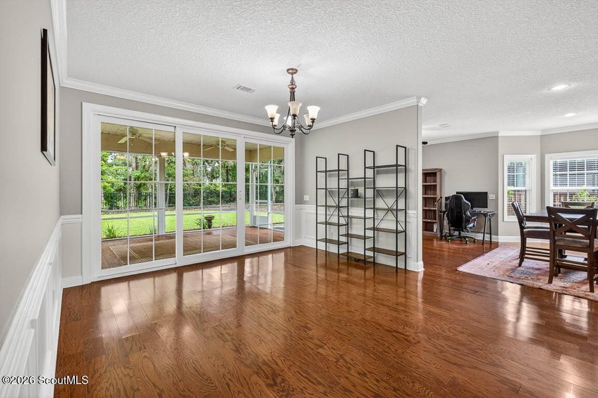 Beautiful 4-bedroom home in sought-after Carriage Gate - photo 22