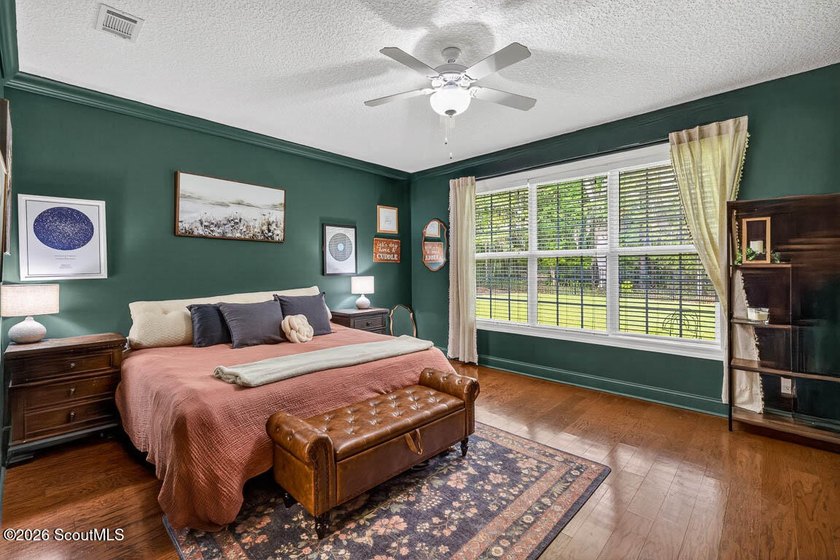 Beautiful 4-bedroom home in sought-after Carriage Gate - photo 23