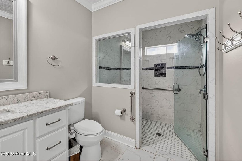 Beautiful 4-bedroom home in sought-after Carriage Gate - photo 27