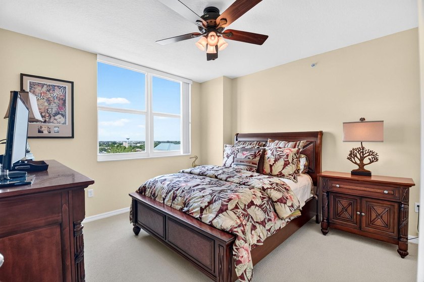 Amazing ocean and intracoastal views from this SE corner 3 - photo 34