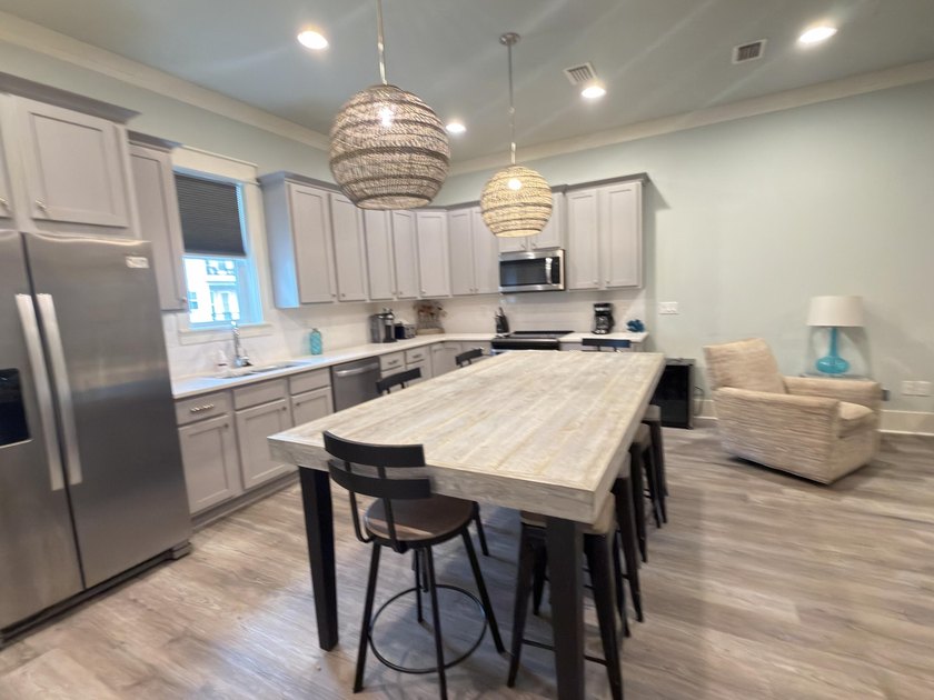 Opportunity abounds with this gorgeous REO property located less - photo 3