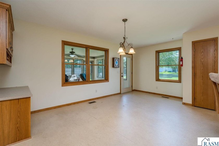 **SELLER OPEN TO OFFERING BUYER CONCESSION WITH AN ACCEPTABLE - photo 14