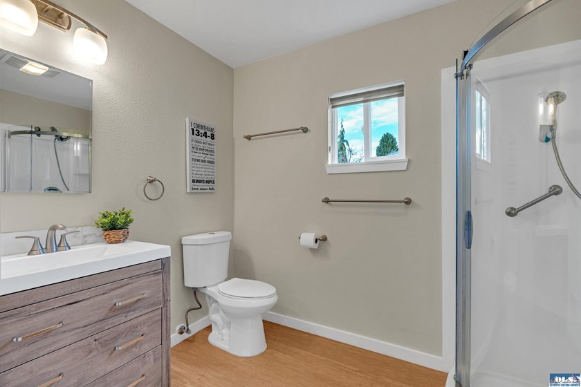 5.83ac Estate w/ADU near Olympic Discovery Trail. Modern remodel - photo 34