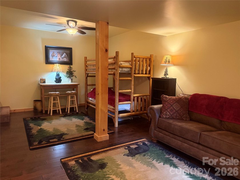 Turnkey Mountain Retreat - Fully Furnished and Ready to Enjoy! - photo 23