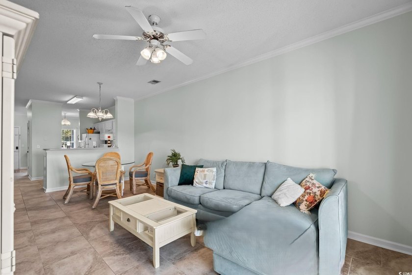 Located in desirable Harbourfront Villas, this fully furnished - photo 26
