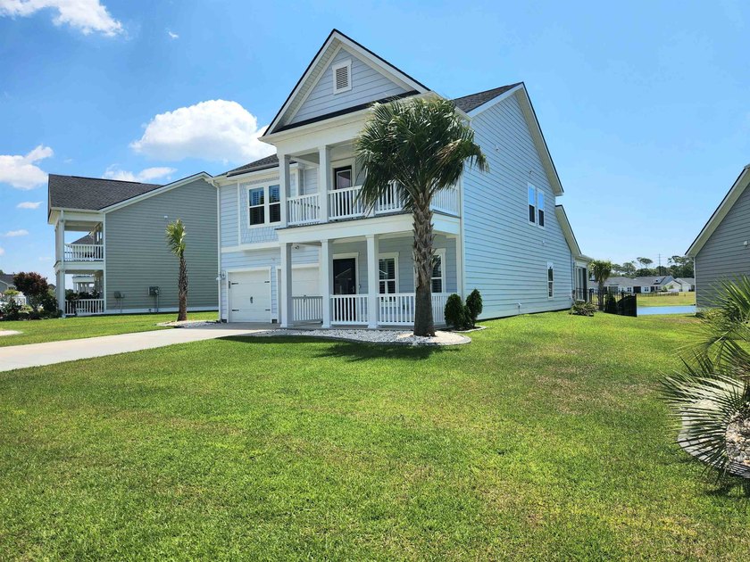Price Improvement! Welcome to your dream home, this is the ONE - photo 9