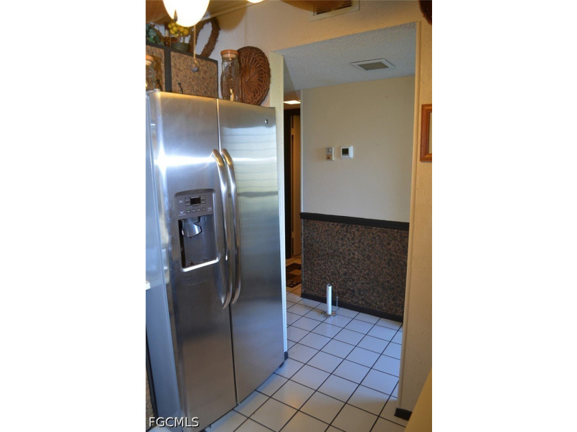 The perfect first-floor condo with two bedrooms and two baths - photo 11