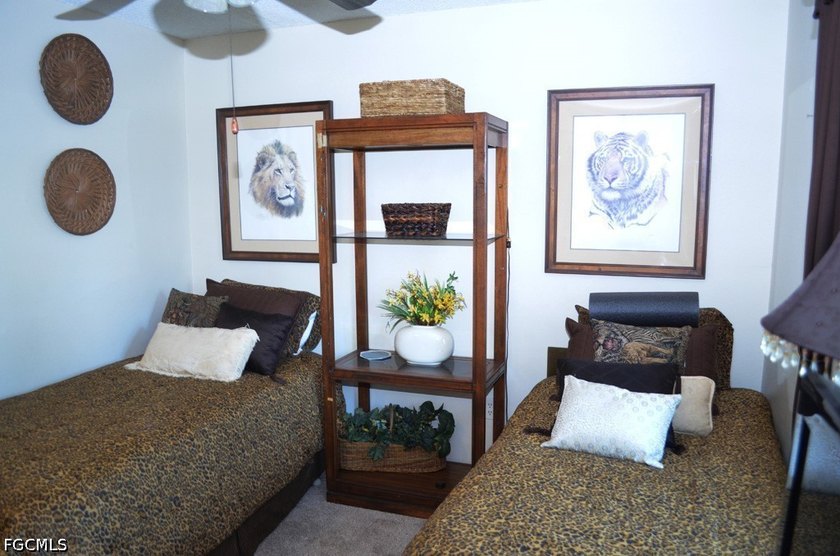 The perfect first-floor condo with two bedrooms and two baths - photo 20
