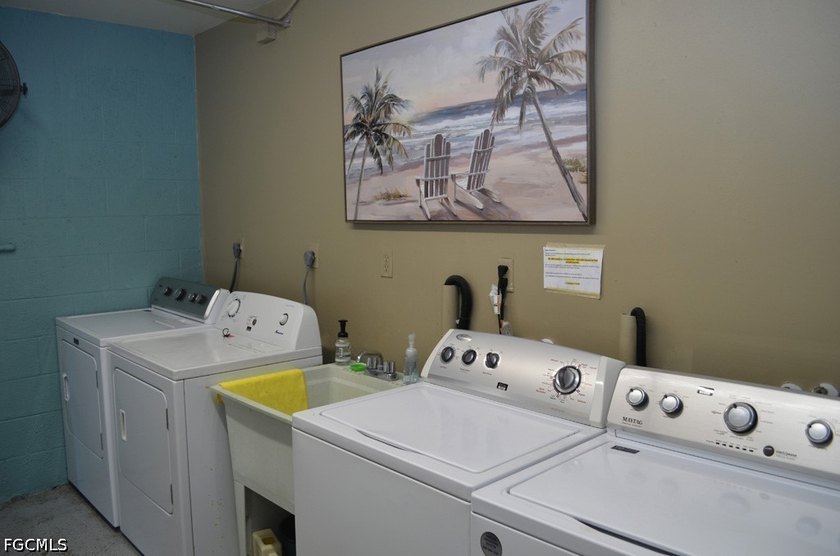 The perfect first-floor condo with two bedrooms and two baths - photo 24