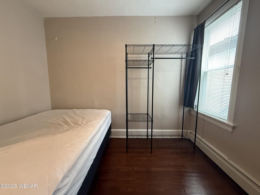 Turnkey student housing investment just minutes from - photo 8
