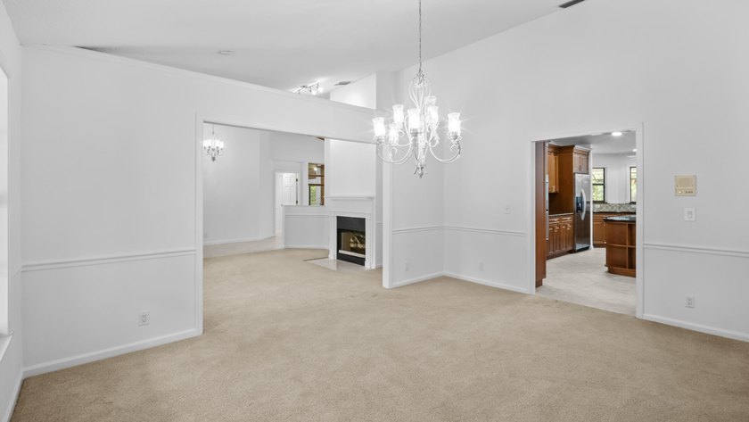 Welcome to this single-story residence in Cypresshead, offering - photo 20