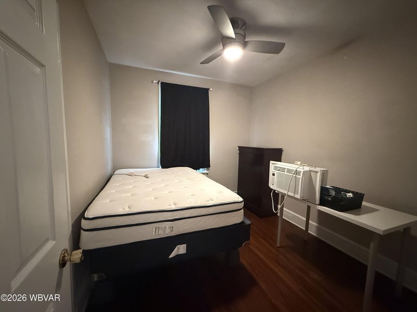 Turnkey student housing investment just minutes from - photo 10