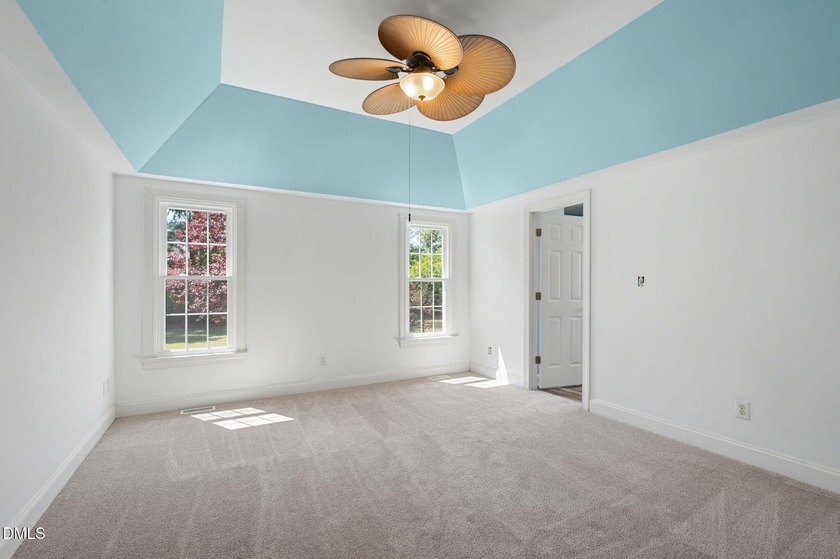 NO HOA! Ranch w/ covered front porch. Attached 2 car garage with - photo 21