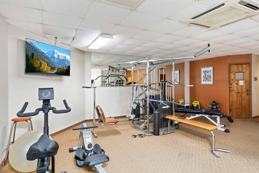 Maintenance-free lake living at its best! This spacious 2BR/2BA - photo 22