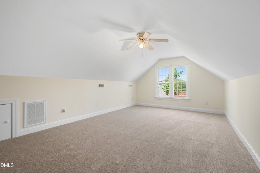 NO HOA! Ranch w/ covered front porch. Attached 2 car garage with - photo 25