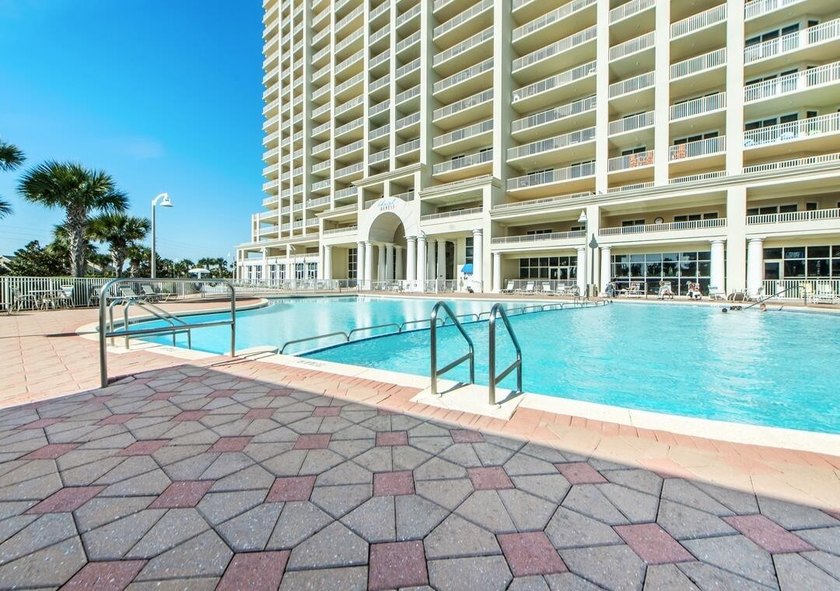 In the popular &amp; gated Seascape Resort. Spectacular views in all - photo 28