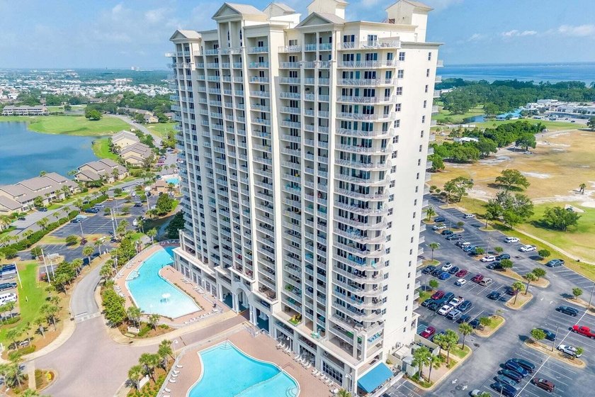 In the popular &amp; gated Seascape Resort. Spectacular views in all - photo 33