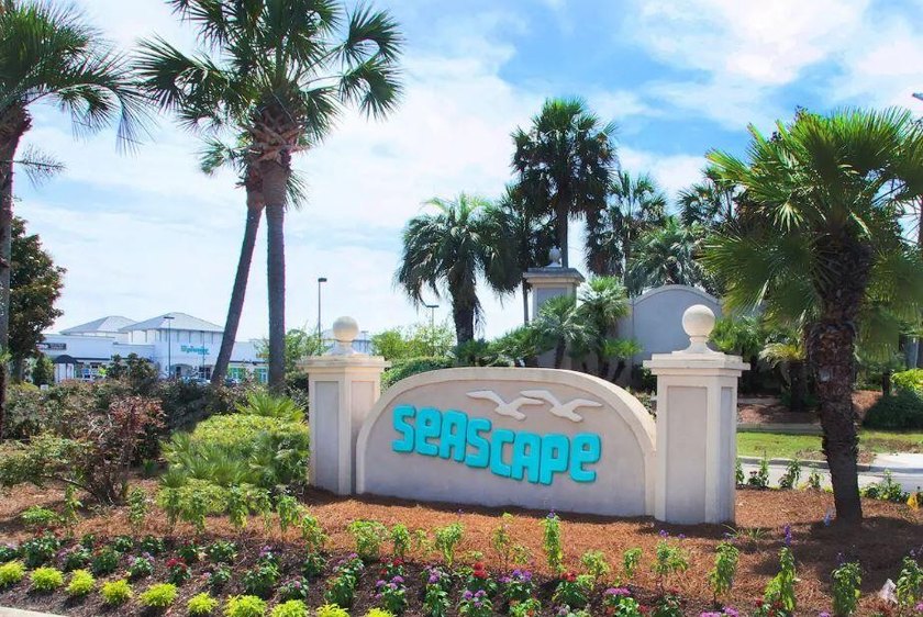 In the popular &amp; gated Seascape Resort. Spectacular views in all - photo 38