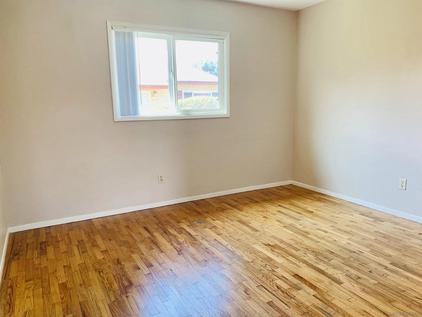 PRIME REDEVELOPMENT OPPORTUNITY IN PACIFIC BEACH! Don't miss - photo 8