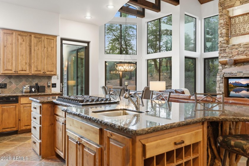 Experience luxury mountain living and premier country club - photo 18