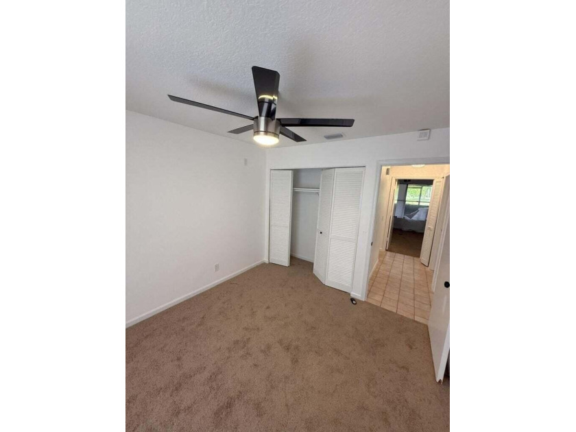 Beautiful 3BR/2BA home on an oversized lot in desirable - photo 19