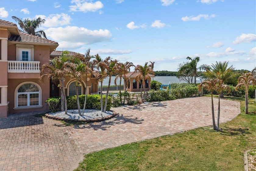 Under contract-accepting backup offers. A Tuscany-inspired - photo 8