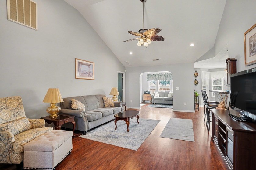 This beautifully maintained home in Highland Woods showcases - photo 7