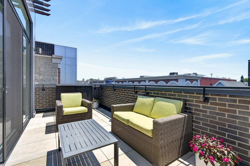 Luxury living awaits in this exceptional 3-bedroom, 2-bath top - photo 5