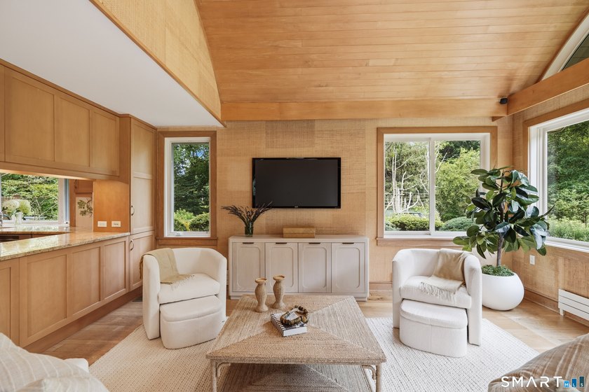 Designed in 1996 by noted New Canaan modernist architect James - photo 15