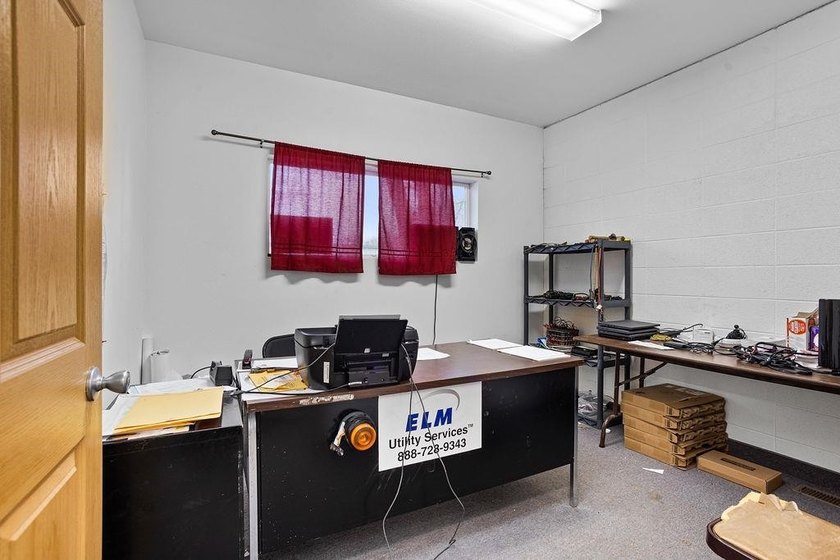 Here is an investment opportunity ready for new owners!! This - photo 21