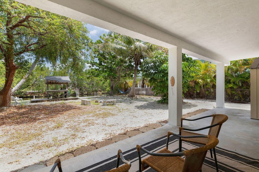 Are you looking for a canal-front home that could use your TLC? - photo 28