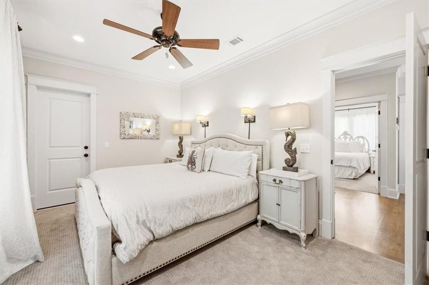 Welcome to coastal luxury in the highly sought-after Ocean Oaks - photo 31