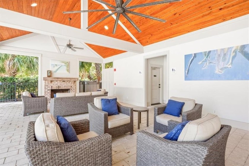 Welcome to coastal luxury in the highly sought-after Ocean Oaks - photo 53