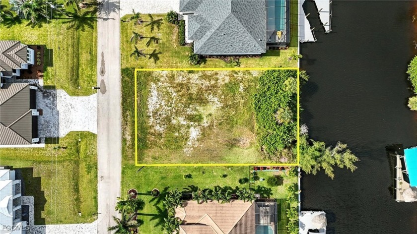 Here's your chance to claim a slice of paradise in Cape Coral's - photo 4