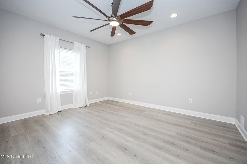 Welcome to 104 Westwind Court in the heart of Ocean Springs! - photo 21