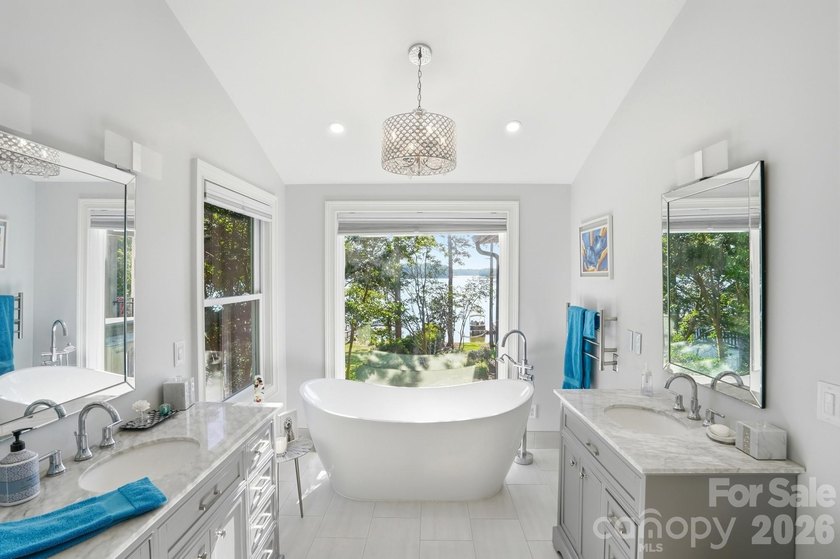 Experience luxury lakefront living in this extraordinary 3BR, 3 - photo 34
