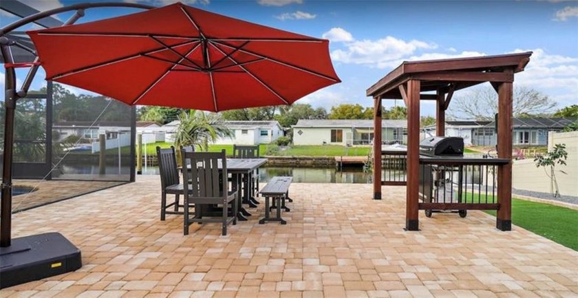 Welcome to Waterfront Living! This stunning, fully renovated - photo 12