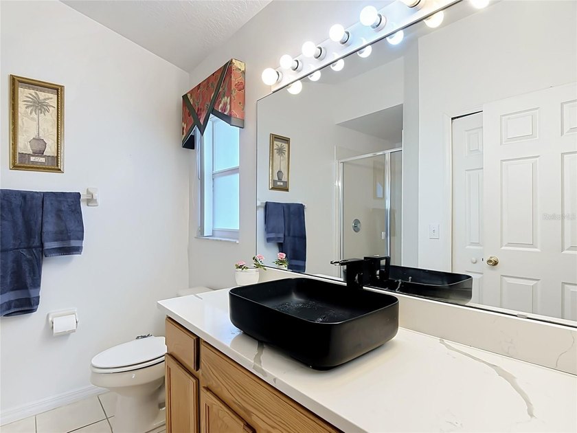 Welcome to this beautiful LAKEVIEW POOL HOME with 4 bed/3 bath - photo 17