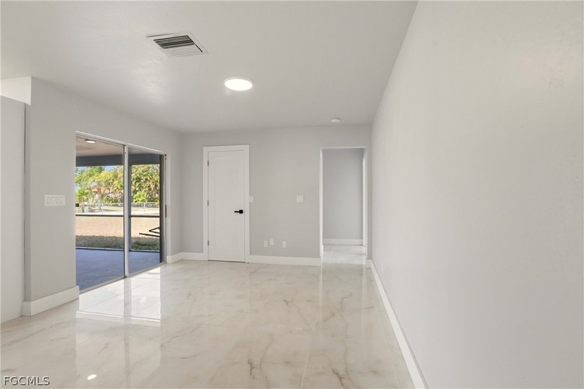 Welcome to 3805 SE 12th Ave - a beautifully renovated 3-bedroom - photo 17