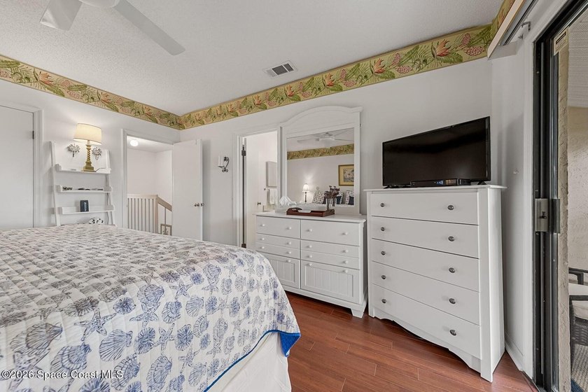 Beautiful updated 2 bdrm, 2.5 bath two story townhouse in Indian - photo 27