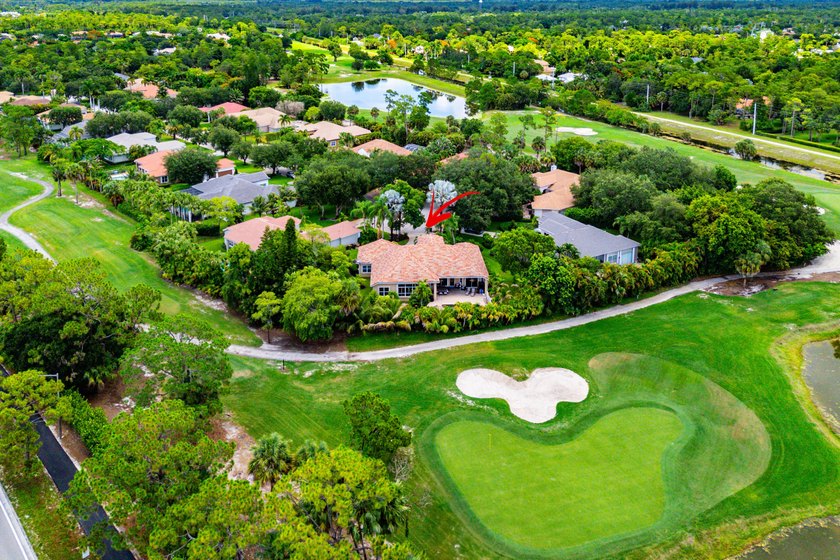 Welcome to this beautifully maintained 5-bedroom, 3-bathroom - photo 37