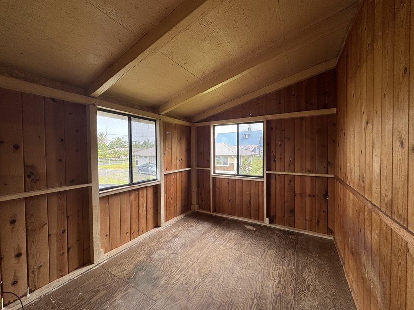 Auction listing - Auction fees may apply. 2 bed, 1 bath home - photo 13