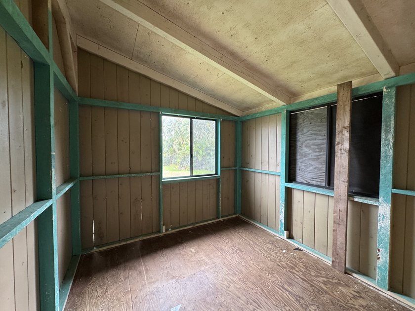 Auction listing - Auction fees may apply. 2 bed, 1 bath home - photo 15